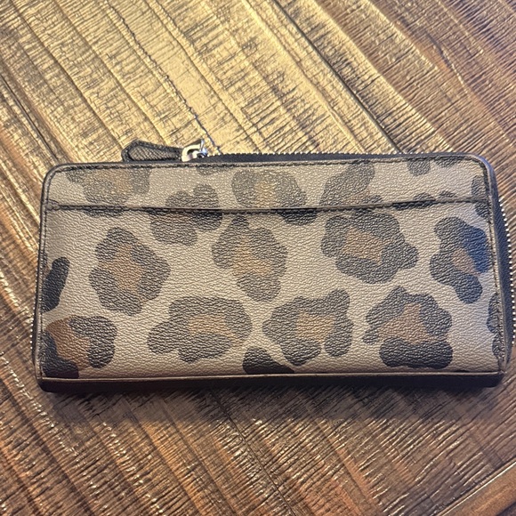 Coach Tan and Black Animal Print Wallet - Picture 2 of 10